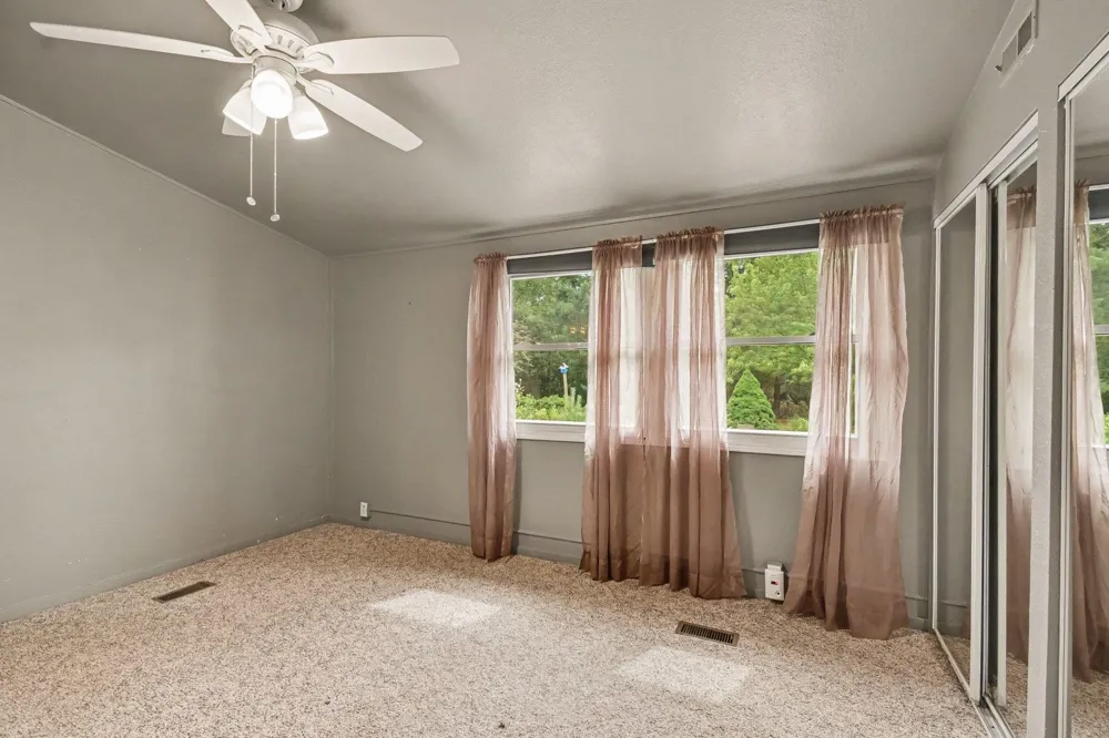 10609 Bissonette Drive Oscoda Charter Township, MI 48750