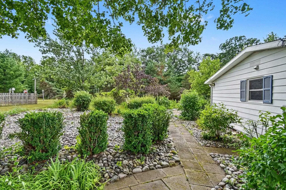 10609 Bissonette Drive Oscoda Charter Township, MI 48750