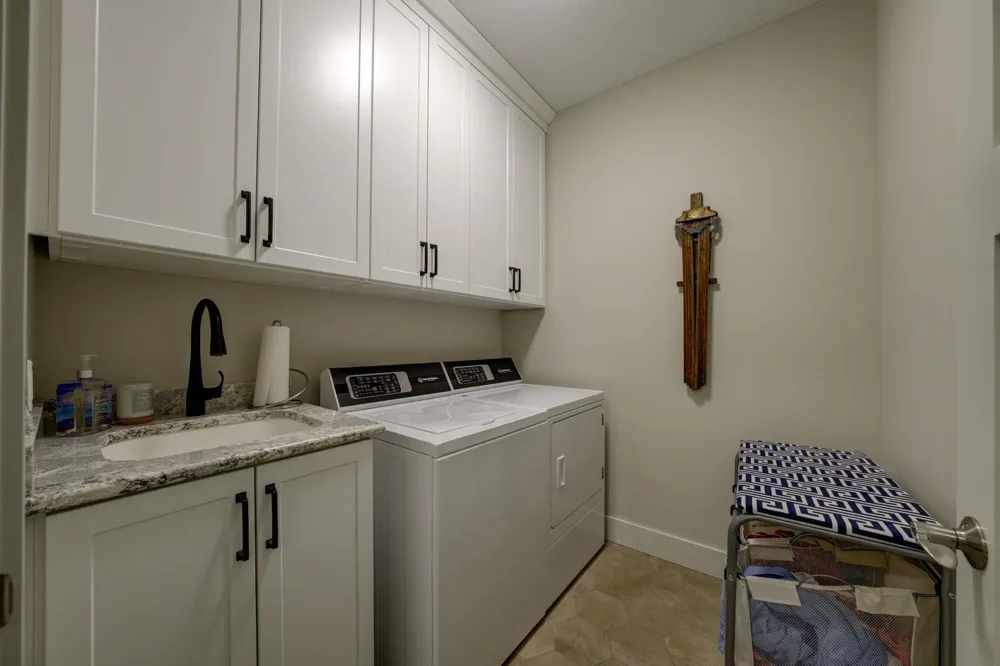 2235 Chelsea Lane Garfield Charter Township, MI 49685