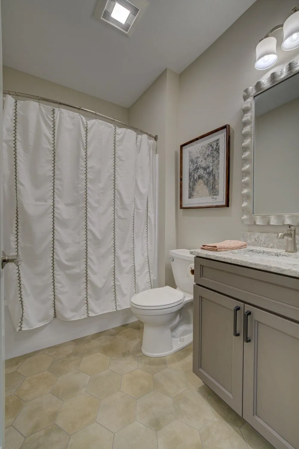 2235 Chelsea Lane Garfield Charter Township, MI 49685