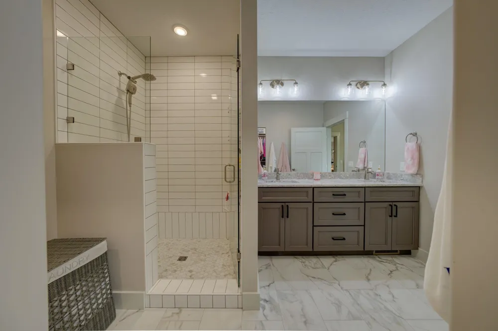 2235 Chelsea Lane Garfield Charter Township, MI 49685