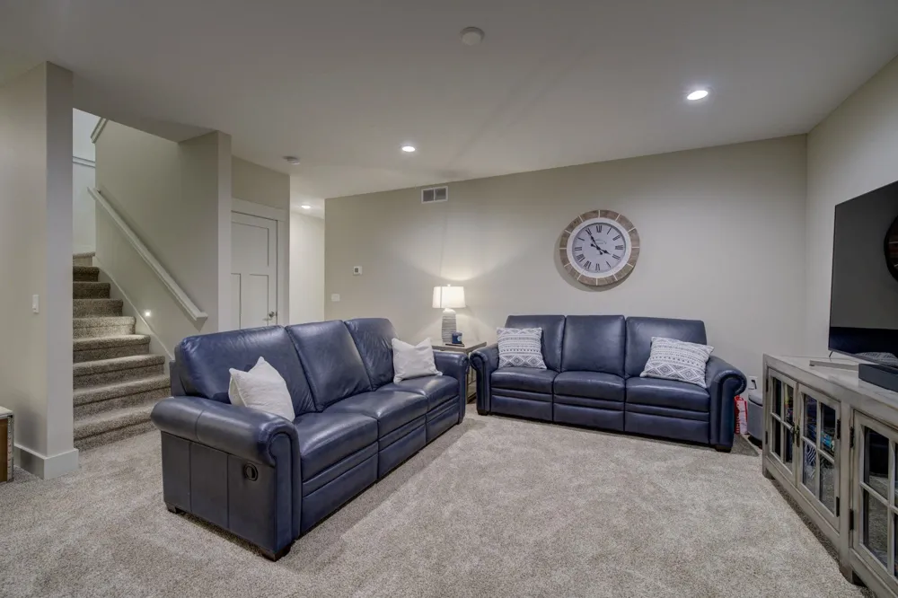 2235 Chelsea Lane Garfield Charter Township, MI 49685