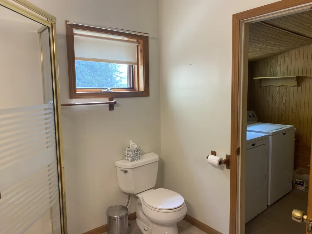 627 S Ensley Street Reynolds Township, MI 49329