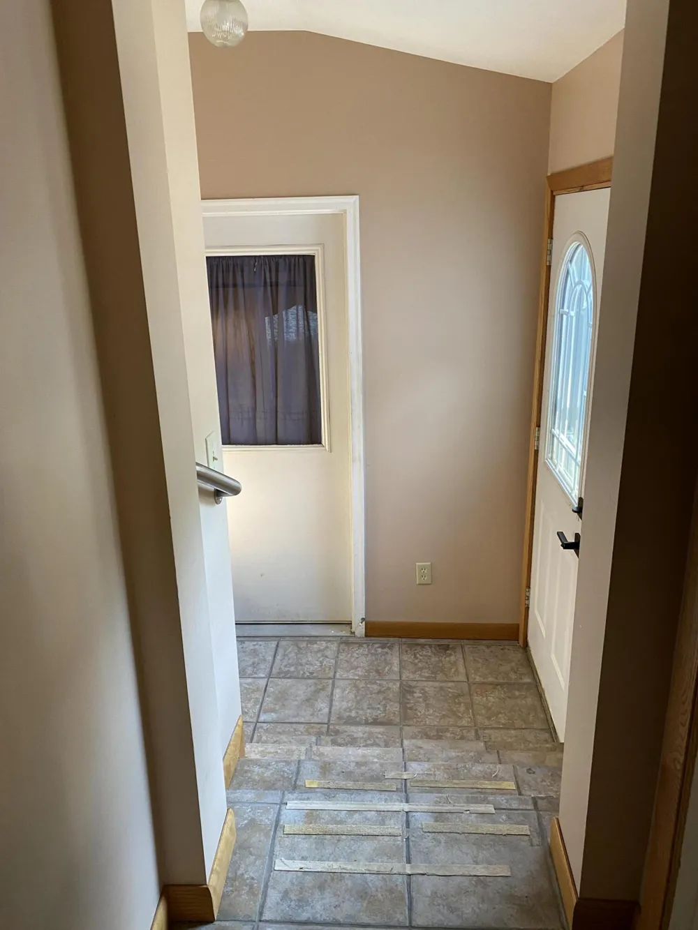 627 S Ensley Street Reynolds Township, MI 49329