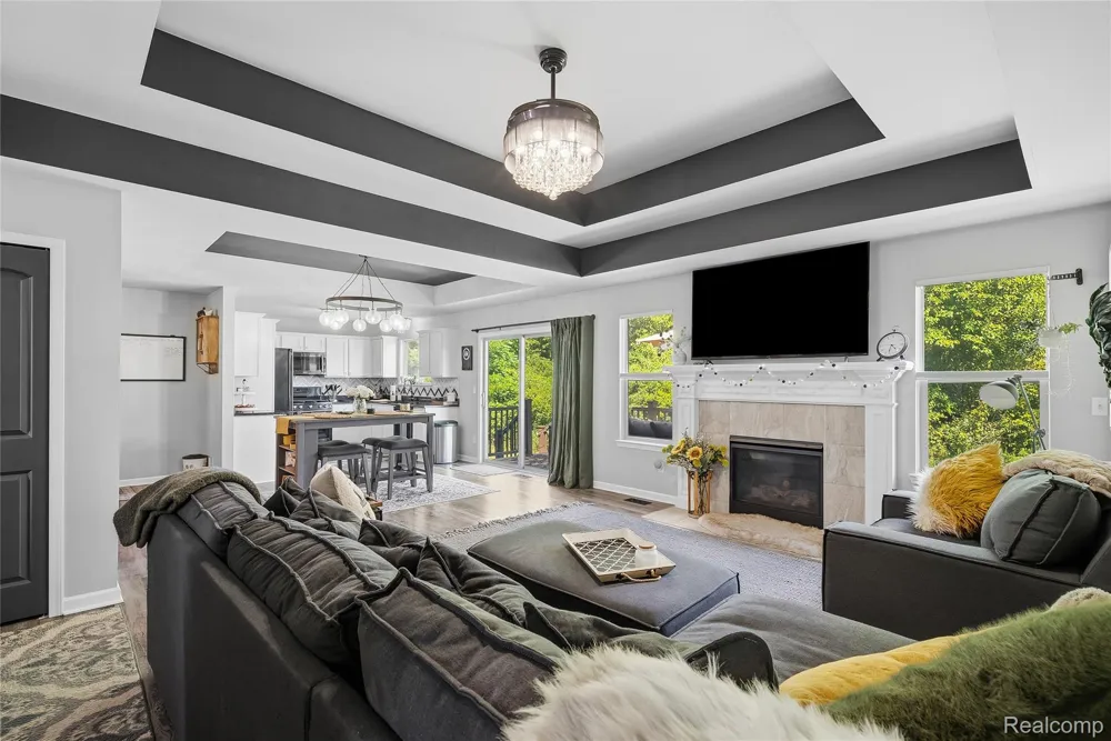 5429 Pintail Court Burton City, MI 48509