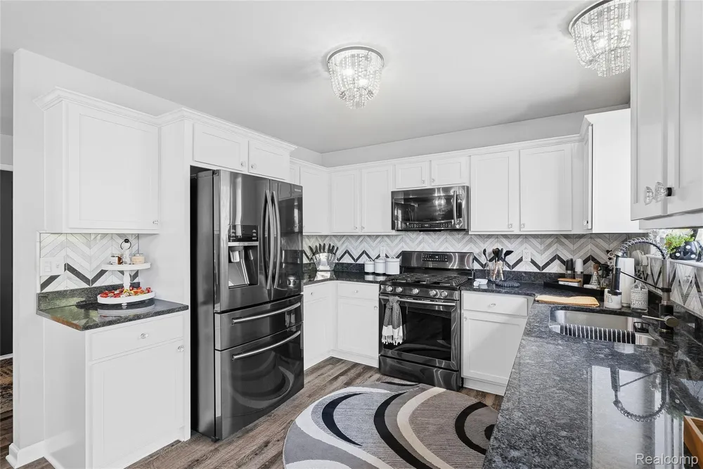 5429 Pintail Court Burton City, MI 48509