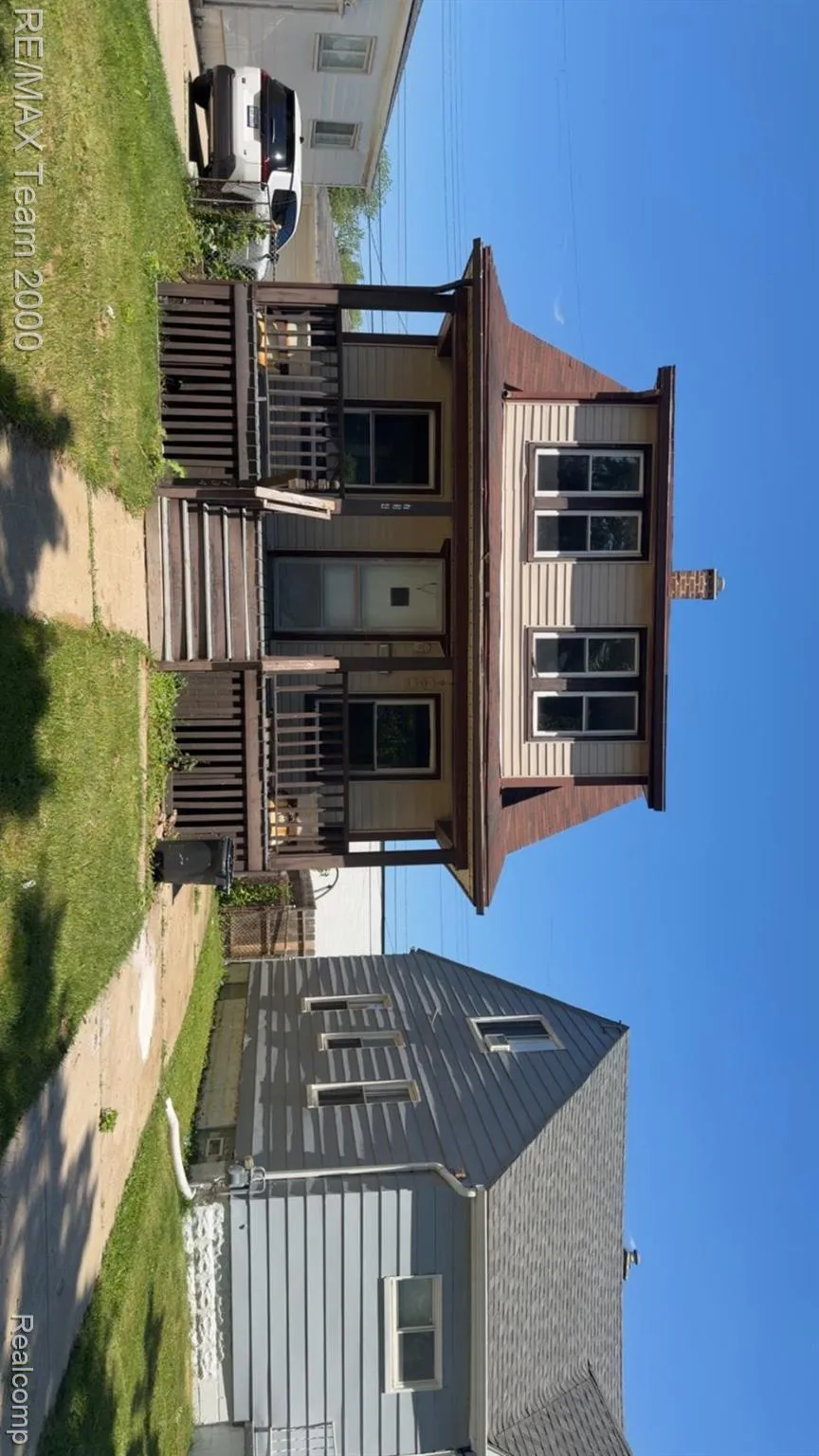 734 Cleophus Parkway Lincoln Park City, MI 48146