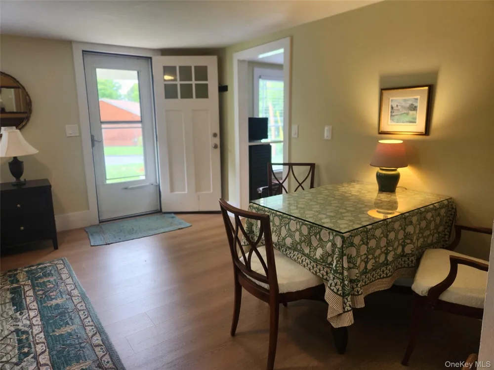 29 Cherry Street Red Hook, NY 12571
