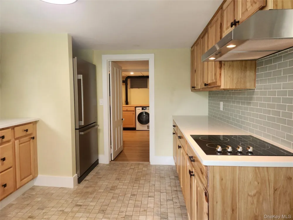 29 Cherry Street Red Hook, NY 12571
