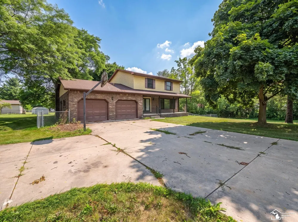 1902 S Raisinville Road Raisinville Township, MI 48161