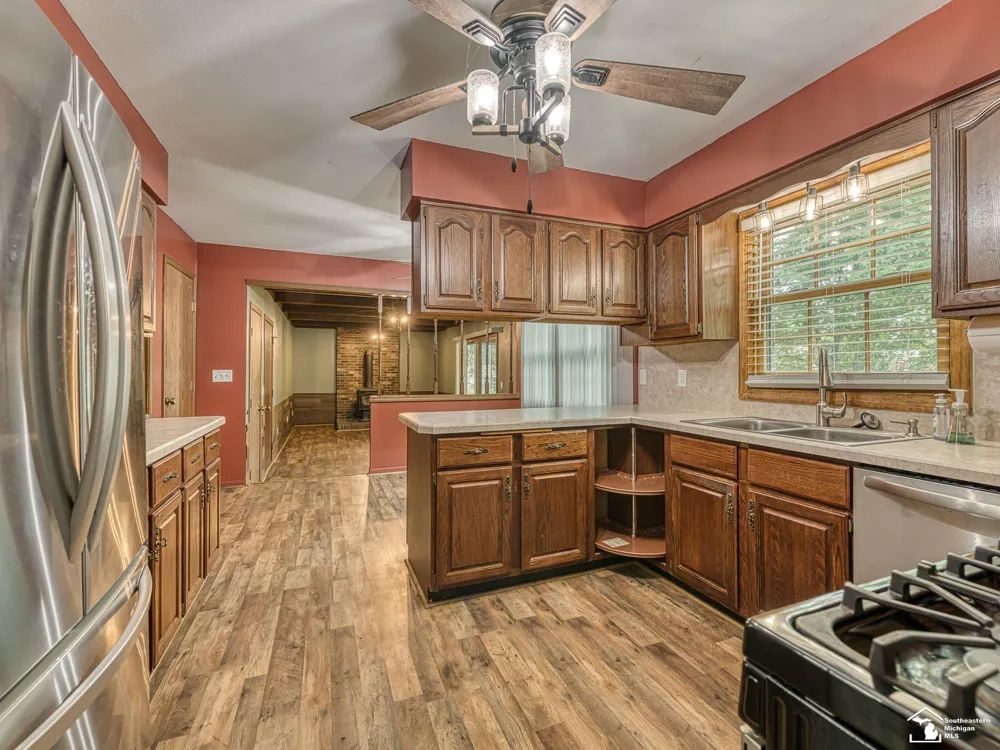 1902 S Raisinville Road Raisinville Township, MI 48161