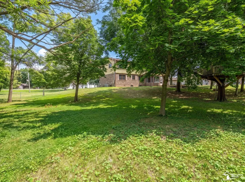 1902 S Raisinville Road Raisinville Township, MI 48161