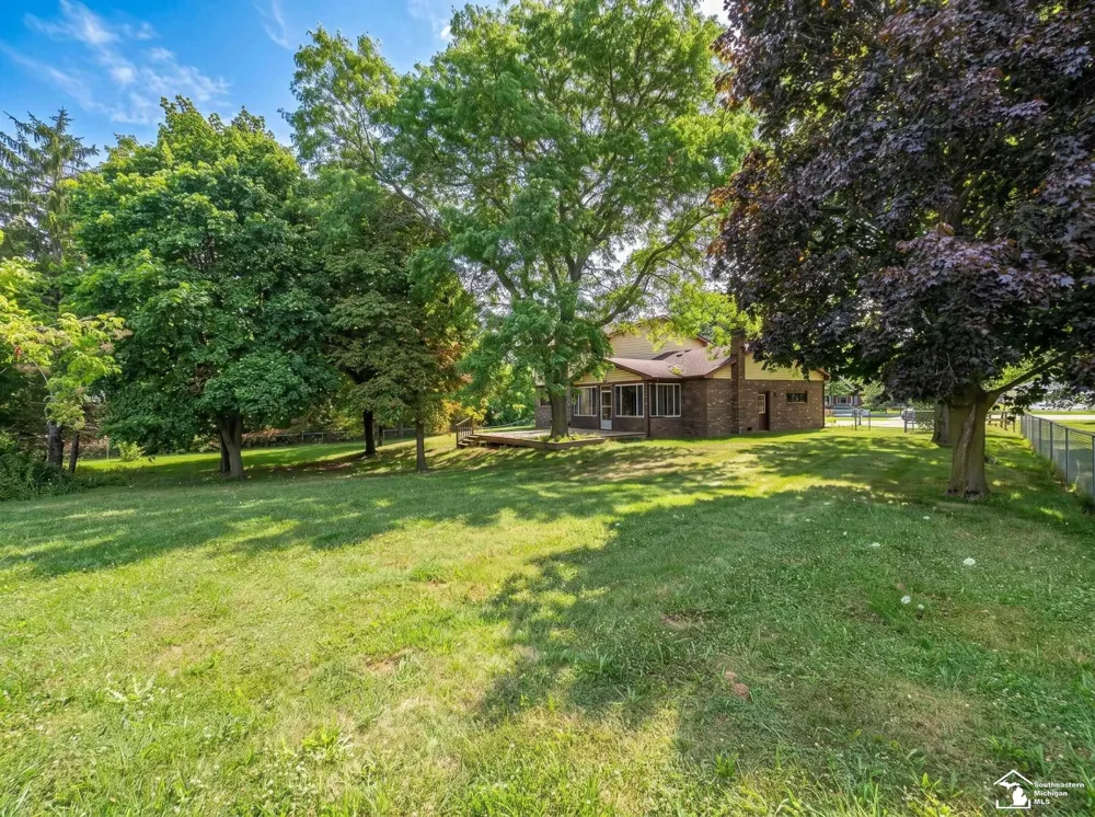 1902 S Raisinville Road Raisinville Township, MI 48161