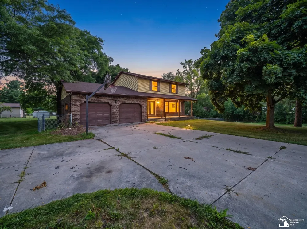 1902 S Raisinville Road Raisinville Township, MI 48161