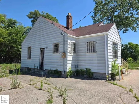 3106 W Pierson Road