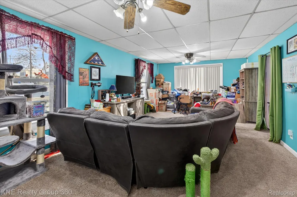 121 Livingston Street Howell City, MI 48843