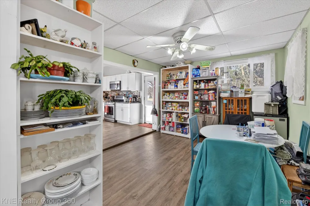 121 Livingston Street Howell City, MI 48843