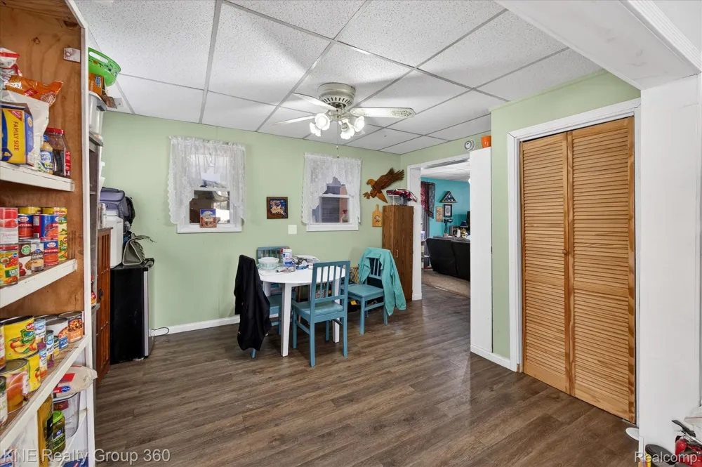 121 Livingston Street Howell City, MI 48843