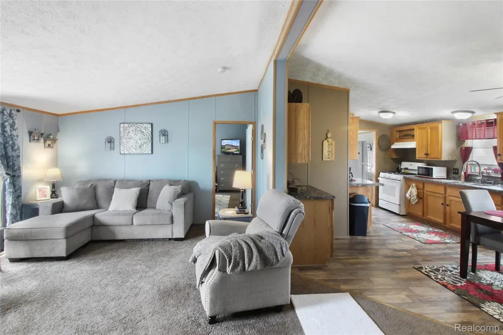 13482 Pear Street Ash Township, MI 48117