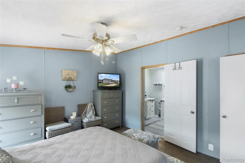 13482 Pear Street Ash Township, MI 48117