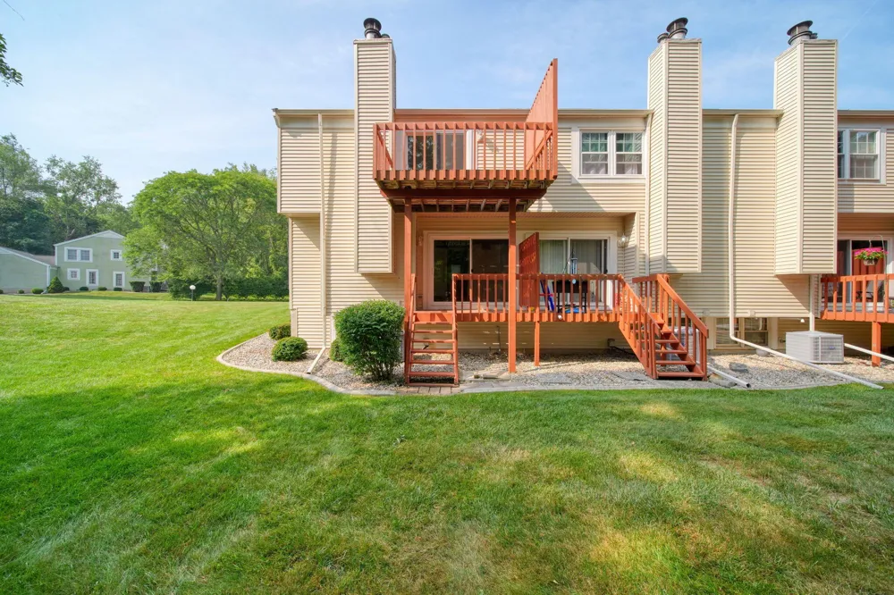2760 Walden Woods Boulevard Blackman Charter Township, MI 49201