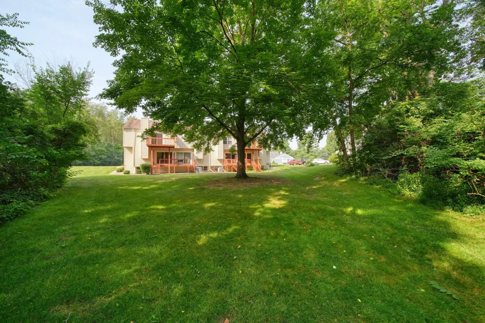 2760 Walden Woods Boulevard Blackman Charter Township, MI 49201