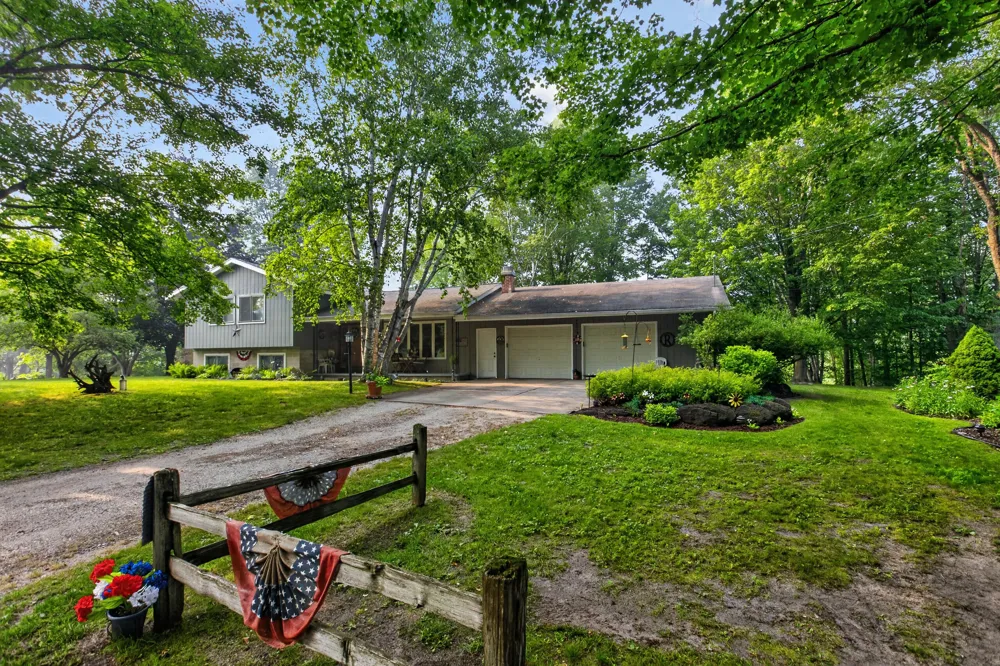 20210 Maple Drive Richmond Township, MI 49677