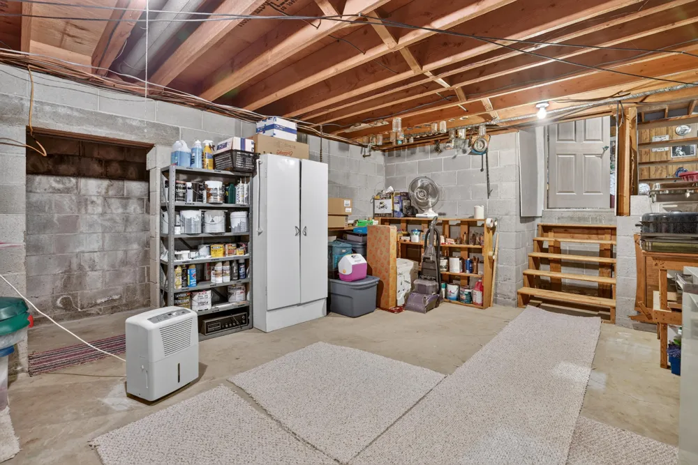 20210 Maple Drive Richmond Township, MI 49677