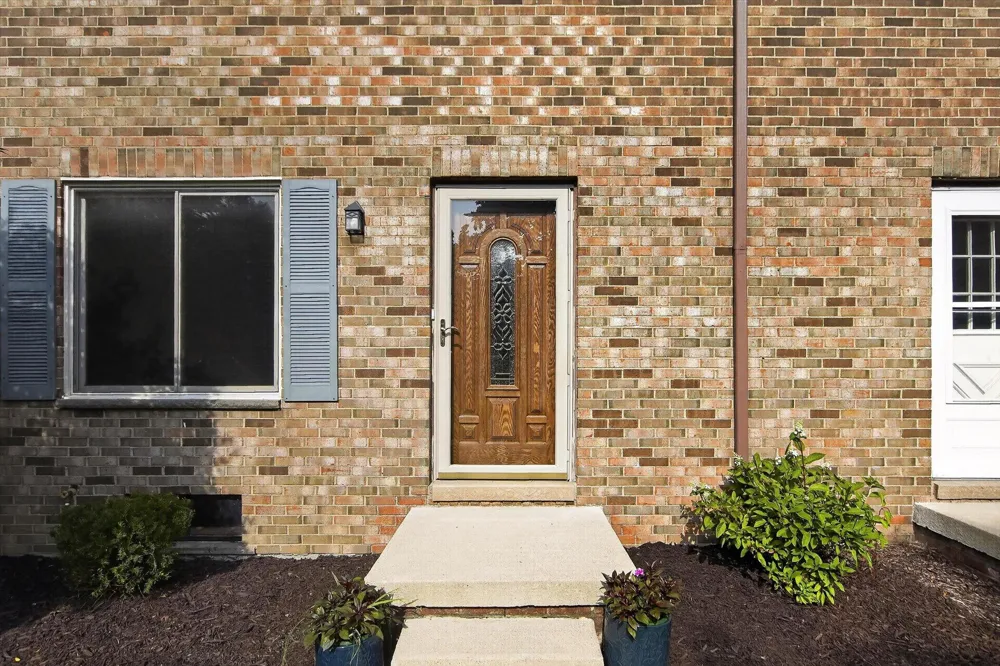 145 Sheffield Drive Saline City, MI 48176