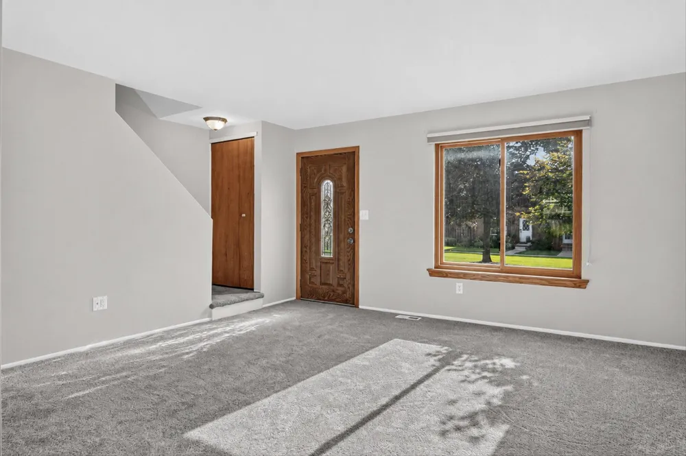 145 Sheffield Drive Saline City, MI 48176