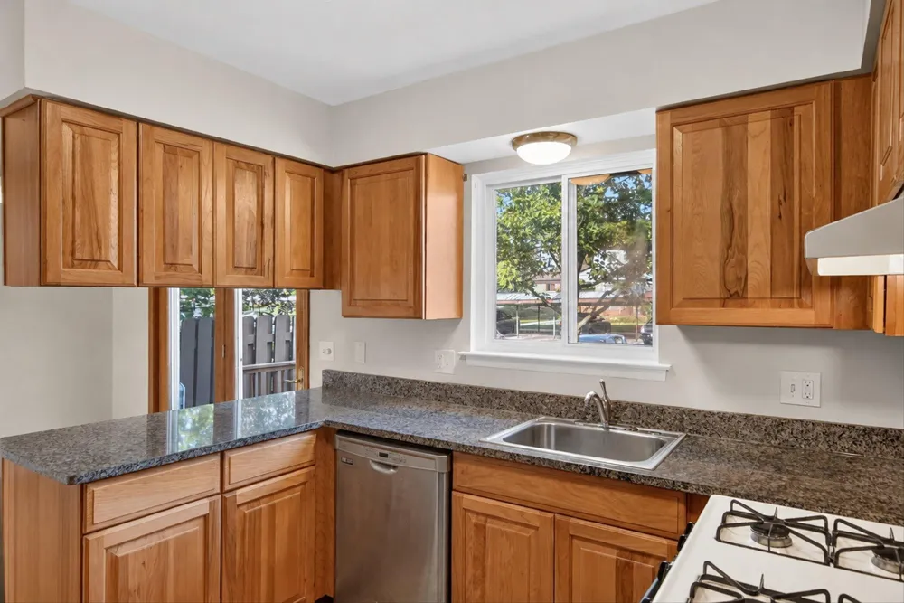 145 Sheffield Drive Saline City, MI 48176