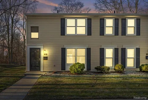1603 Orchard Drive