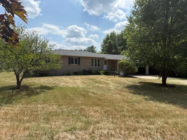 10089 Coldwater Road Flushing Charter Township, MI 48433