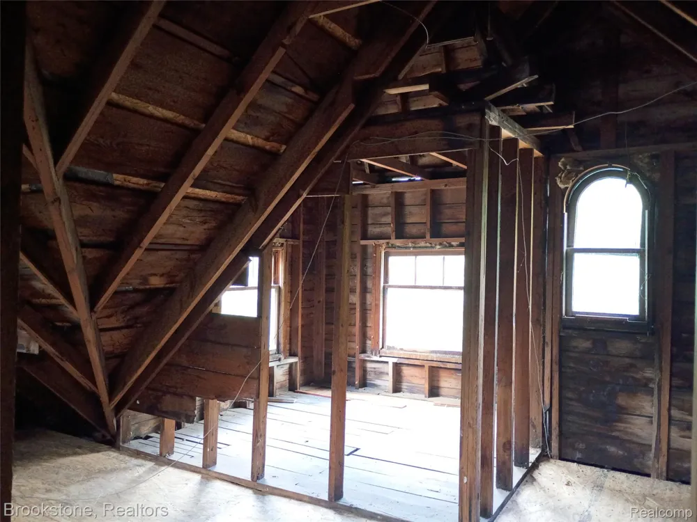 510 Pleasant Street #7 Charlotte City, MI 48813