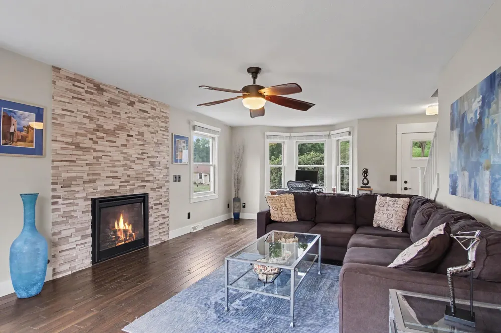 6892 Petersen Valley Drive NE Plainfield Charter Township, MI 49341