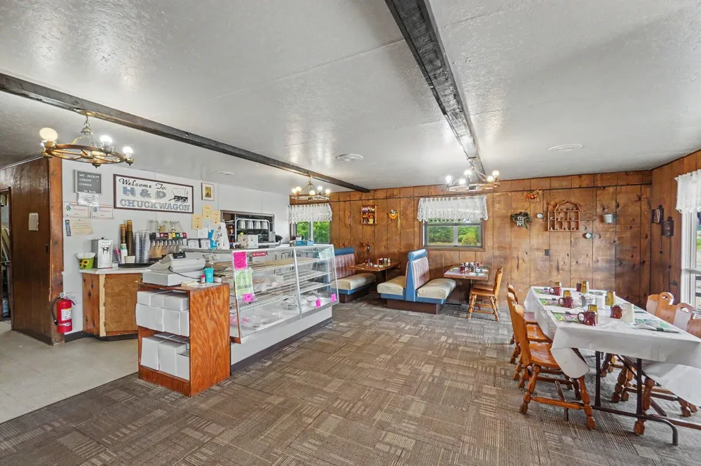 20221 US-10 Reed City City, MI 49677