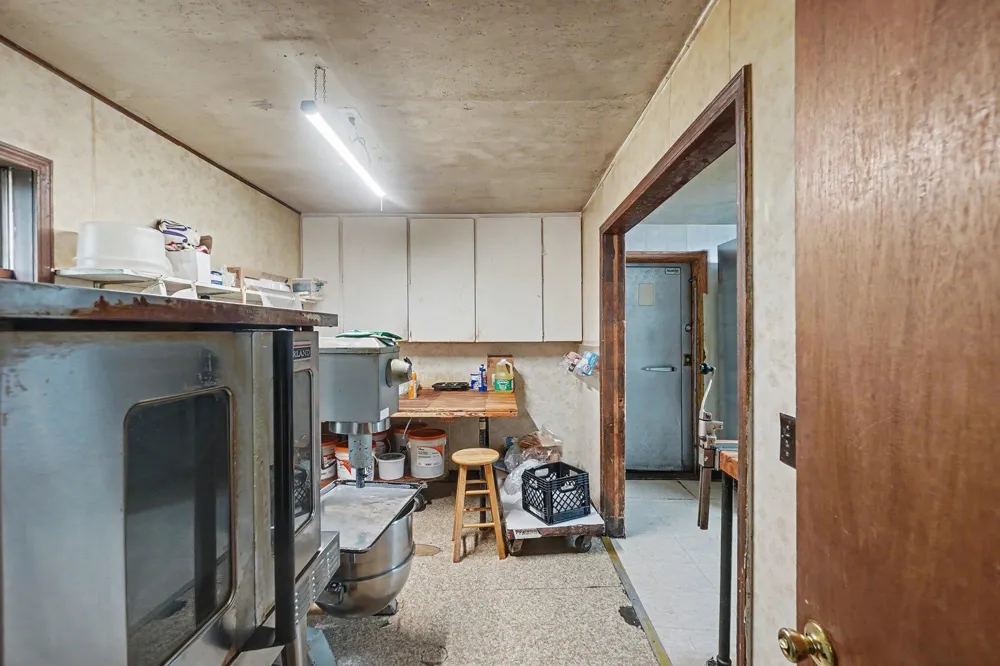 20221 US-10 Reed City City, MI 49677