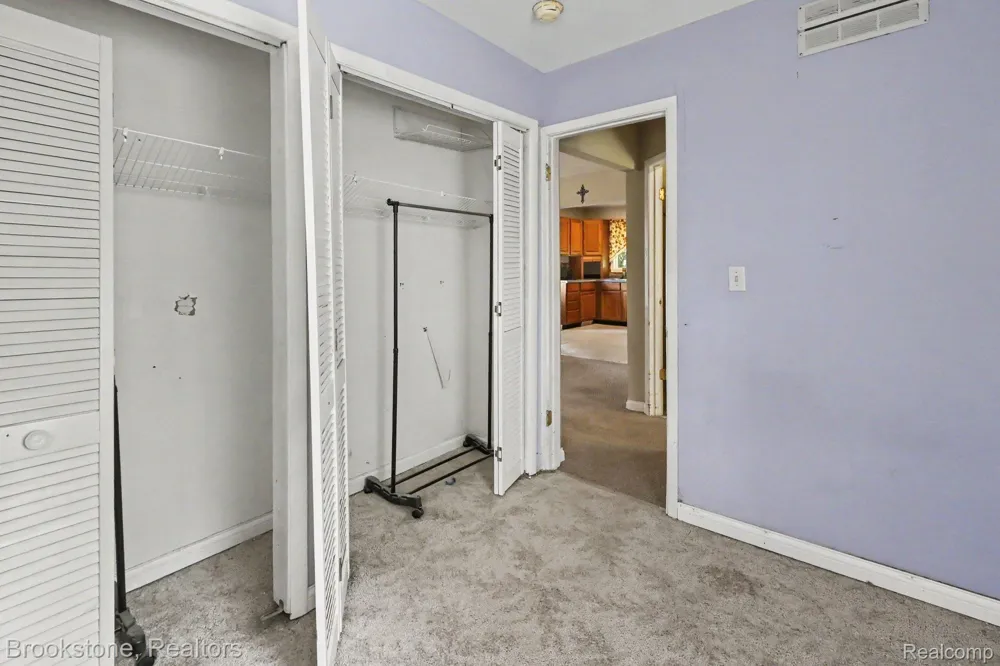 808 Emmett Avenue Summit Township, MI 49203