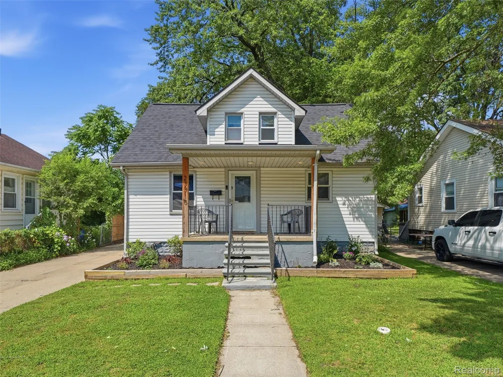 27715 Park Court Madison Heights City, MI 48071