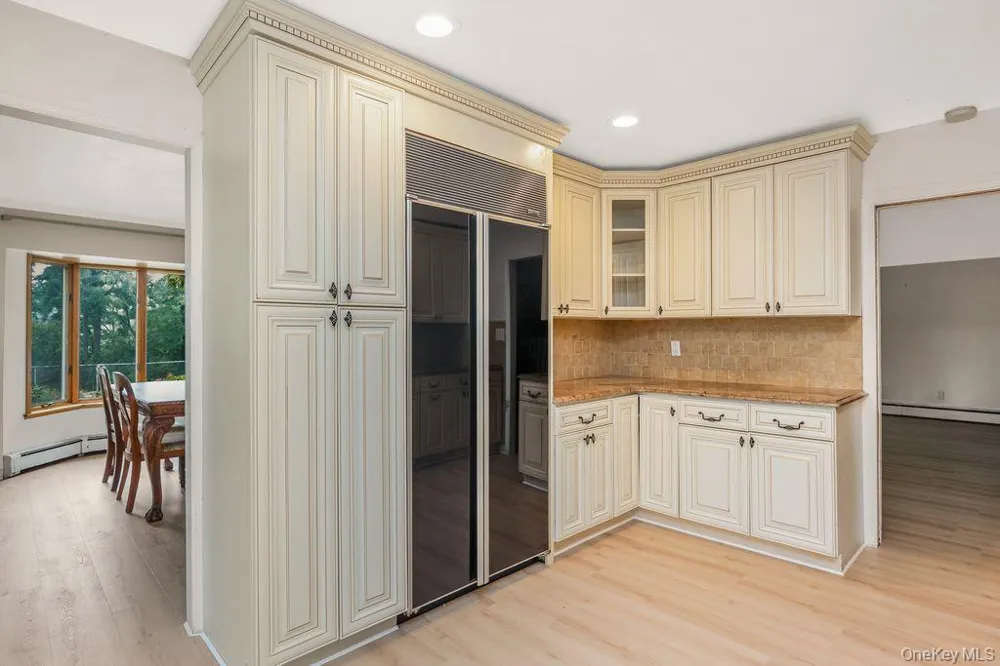 6 Village Drive Jericho, NY 11753