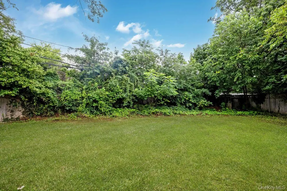 6 Village Drive Jericho, NY 11753