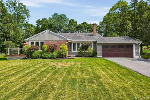 47 Scenic Drive