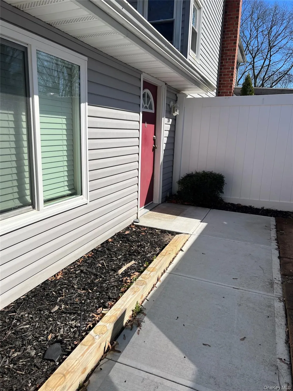 278 Swan Lake Drive Patchogue, NY 11772