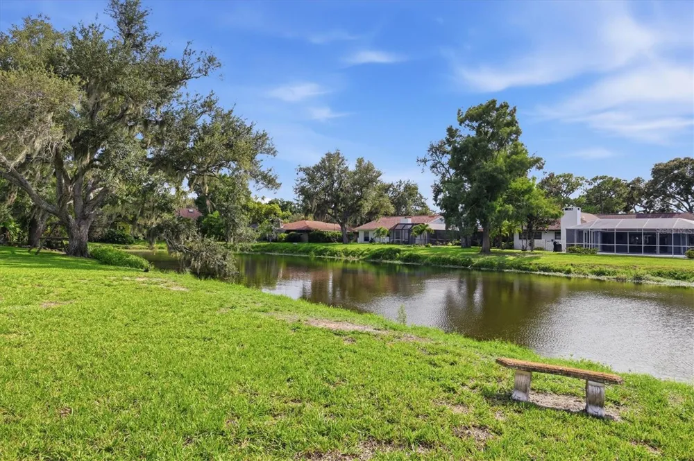 5505 BENEVA WOODS CIRCLE Sarasota, FL 34233