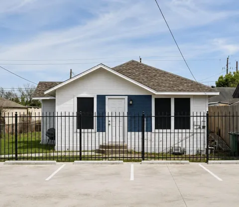 1704 Sam Wilson Street #7