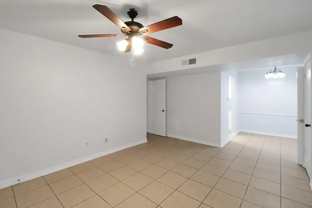 5929 Queensloch Drive #234 Houston, TX 77096