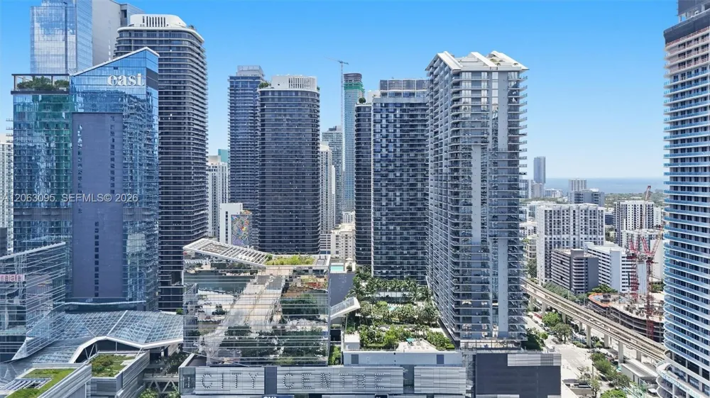 88 SW 7th St #2307 Miami, FL 33130