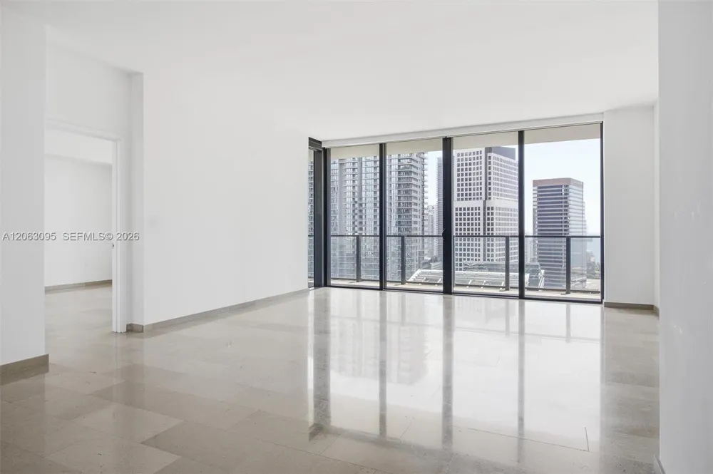 88 SW 7th St #2307 Miami, FL 33130