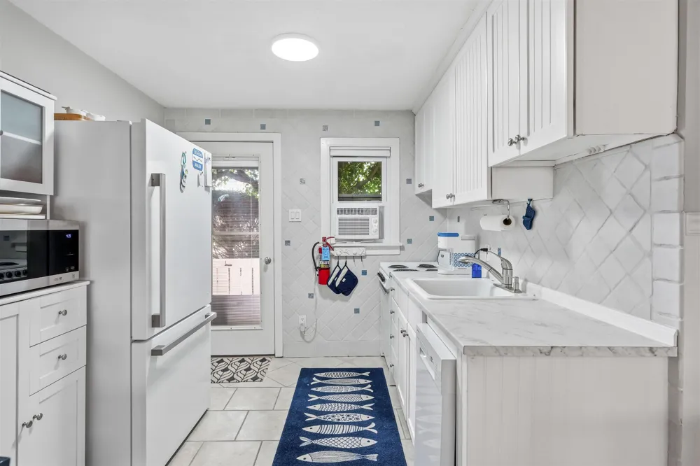 29 E 28th Street Avalon, NJ 08202