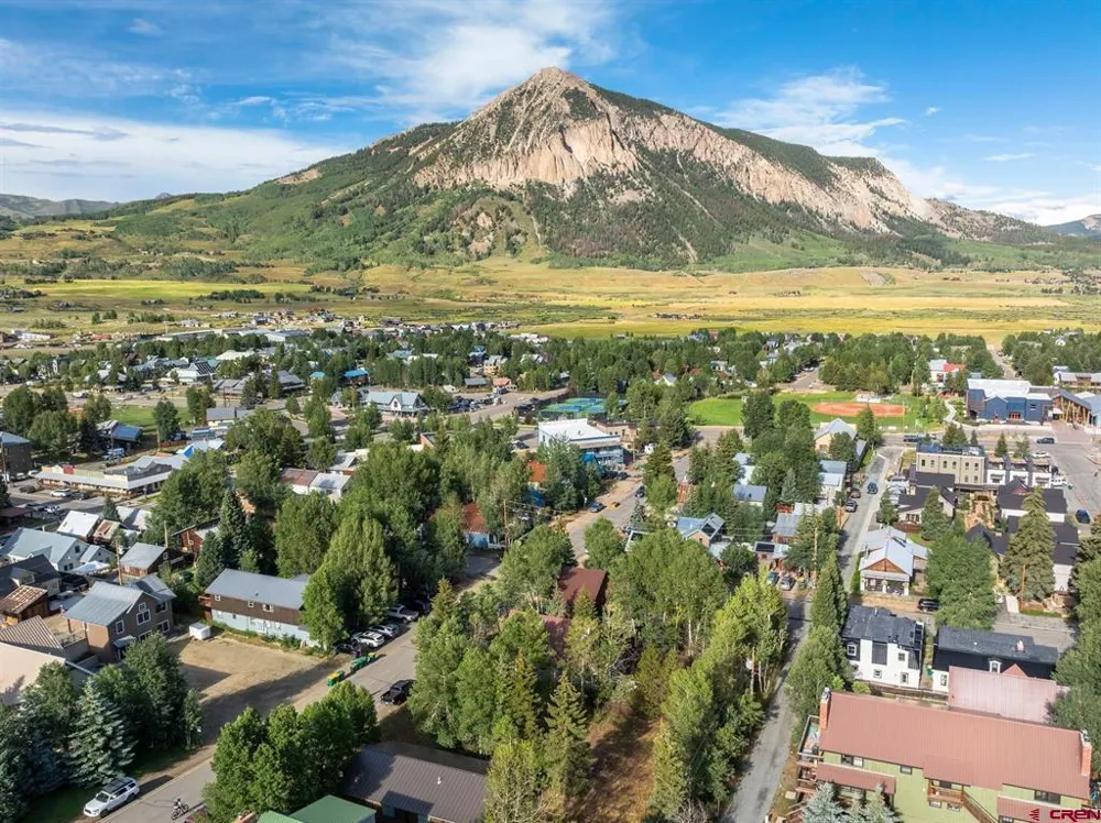 422 Sopris Avenue Crested Butte, CO 81224
